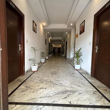 Hotel Tara Palace By Goyal Hoteliers Agra  Exterior foto